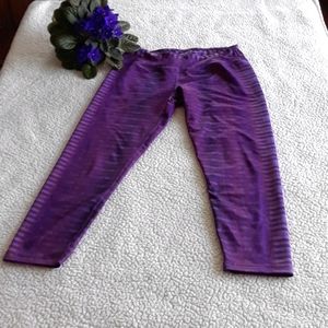 Prana purple geometric Roxanne Leggings Size Medium
